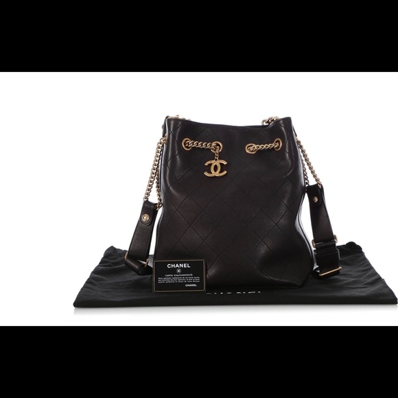 CHANEL Bags Chanel Drawstring Quilted Leather Shoulder Bag Poshmark